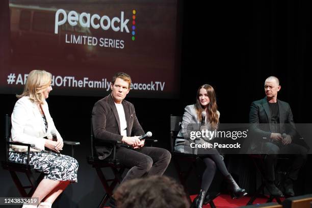 2 236 Kim Lacy Photos High Res Pictures Getty Images