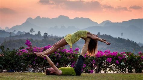 8 Ways Yoga Improves Your Sex Life Doyou