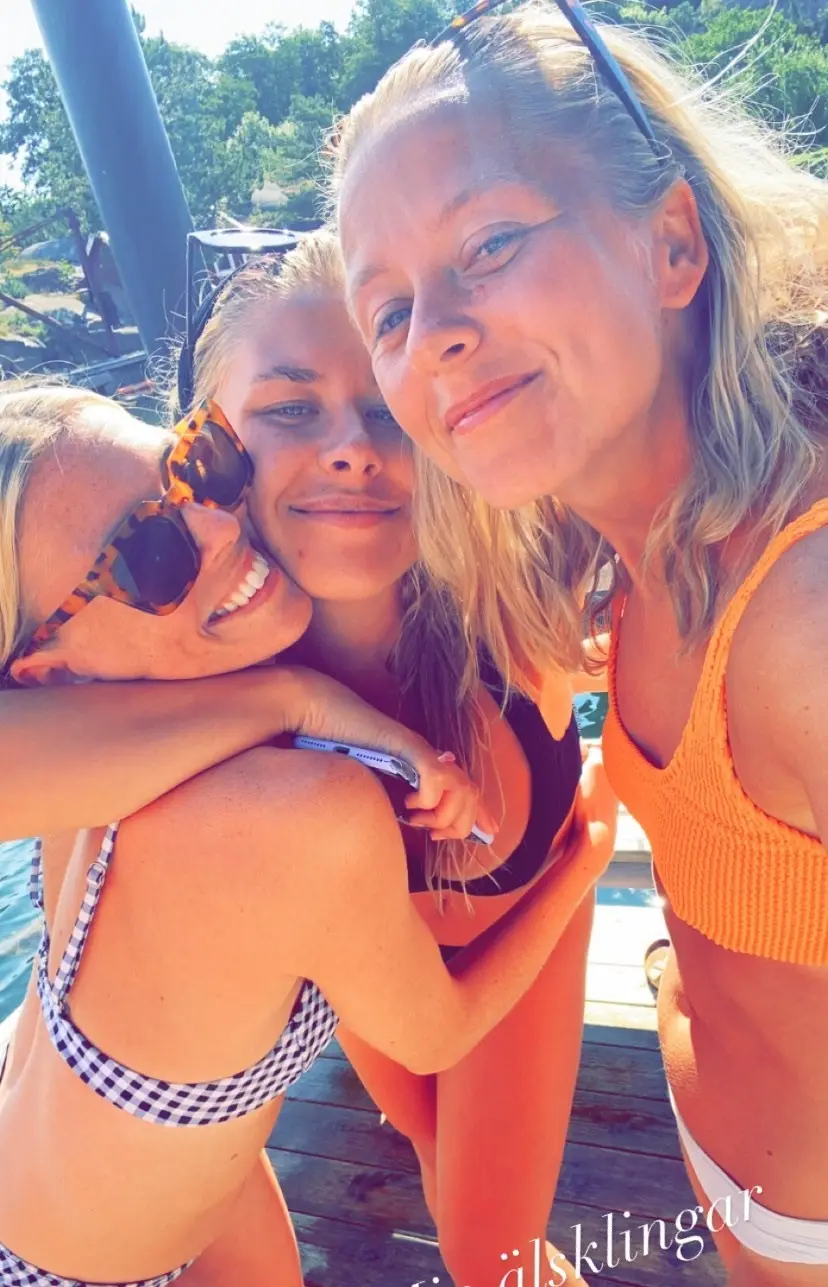 Babes and the Art of Seduction