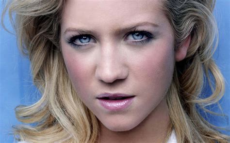 Download Brittany Snow In A Stunning Pose Wallpaper Wallpapers Com