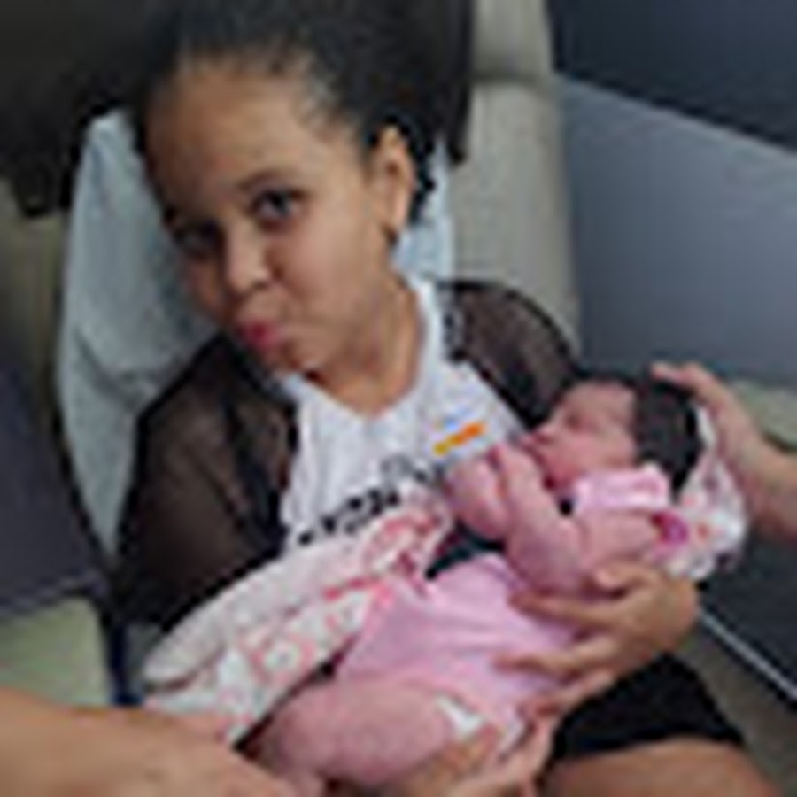 Erotic Oil Wrestling With Pamela Gaia And Zac