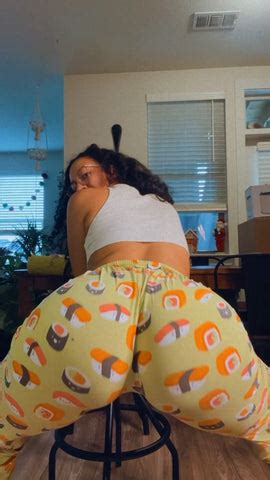 ItsLunar's OnlyFans Scandal: What Happened?