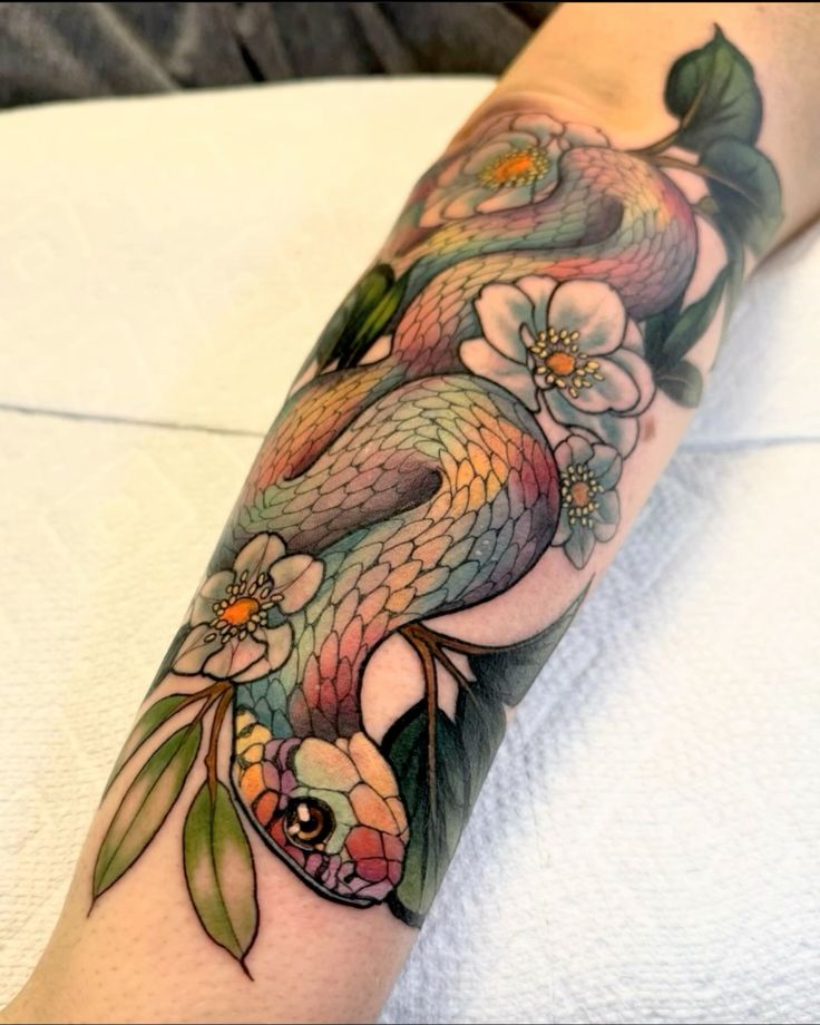 Seven Benefits Of A Japanese Snake Tattoo For Bold Style