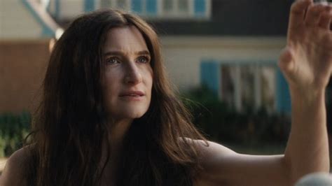 Kathryn Hahn's Nude Scenes: Unveiled
