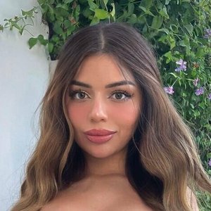 Katiana Kay Cruise Sociallygyan Katiana Kay Cruise Sociallygyan