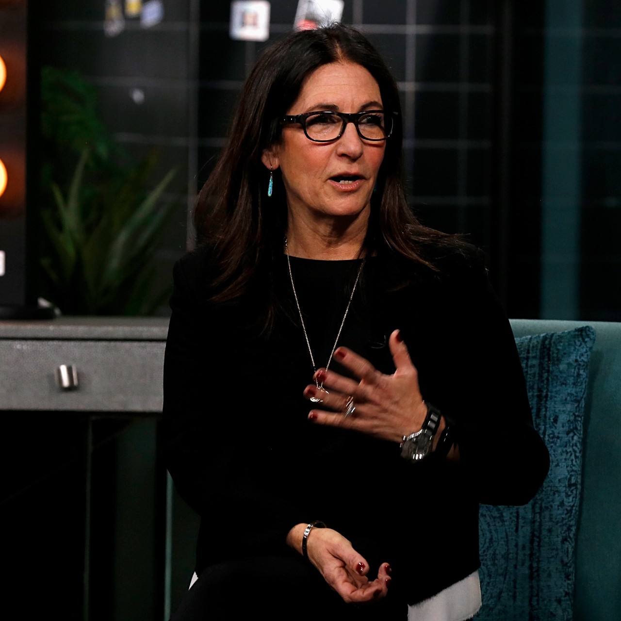 Makeup Legend Bobbi Brown Apparently Has No Idea How Makeup Legend Bobbi Brown Apparently Has No Idea How