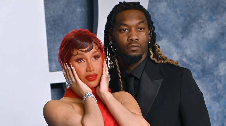 Nicki Minaj Mocks Cardi Over Offset Amp 39 S Cheating Again Cardi Exposes