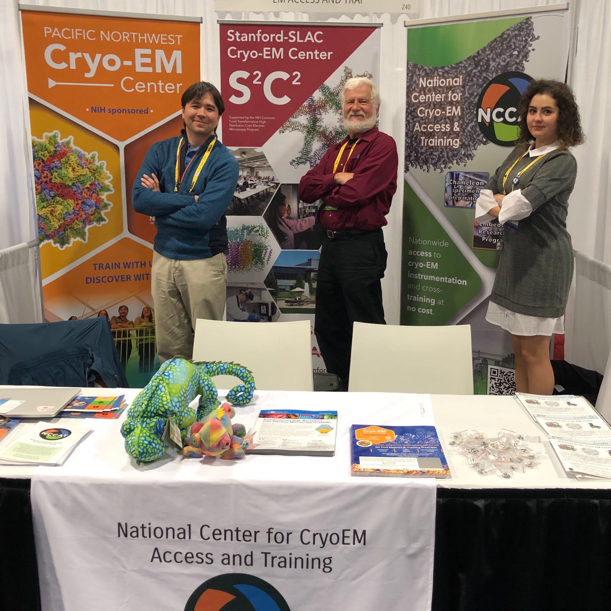 Post Acquisition Super Resolution For Cryo Electron Microscopy Biorxiv