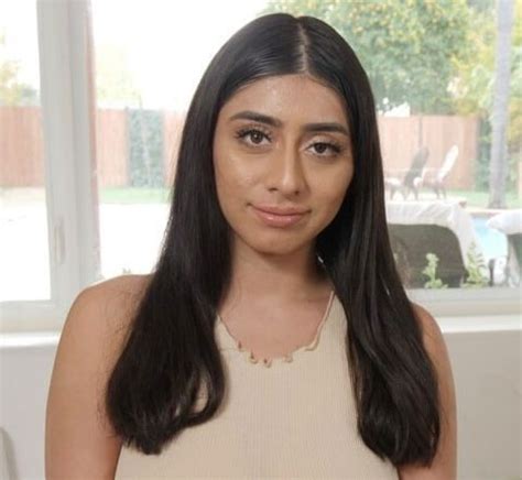 Violet Myers Net Worth Age Height Weight Boyfriend