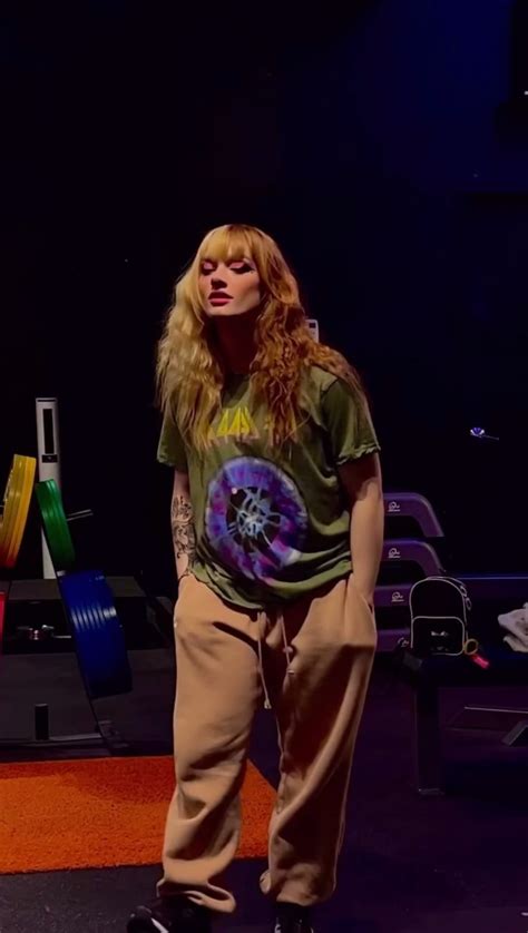 Xinia Orasa R Thickfit Xinia Orasa R Thickfit